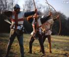 Лучники, средневековый солдат, вооруженных с бантиком